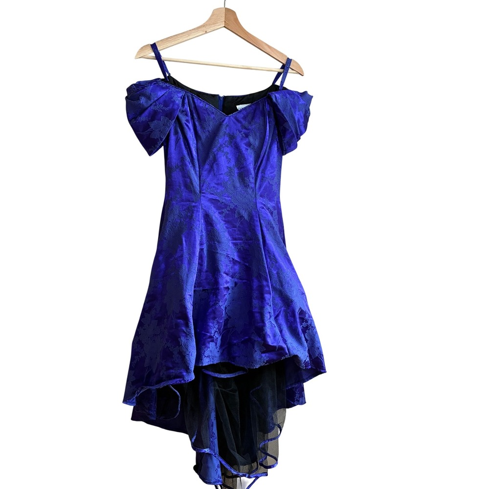 Vintage Concepts High Floral Jacquard Gown 3/4 Purple Off Shoulder Puff Sle